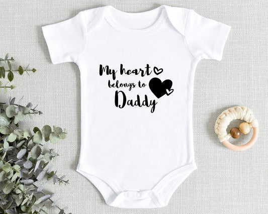 My Heart Belongs To Daddy Baby Vest Bodysuit Slogan Babygrow Shower New Dad Gift