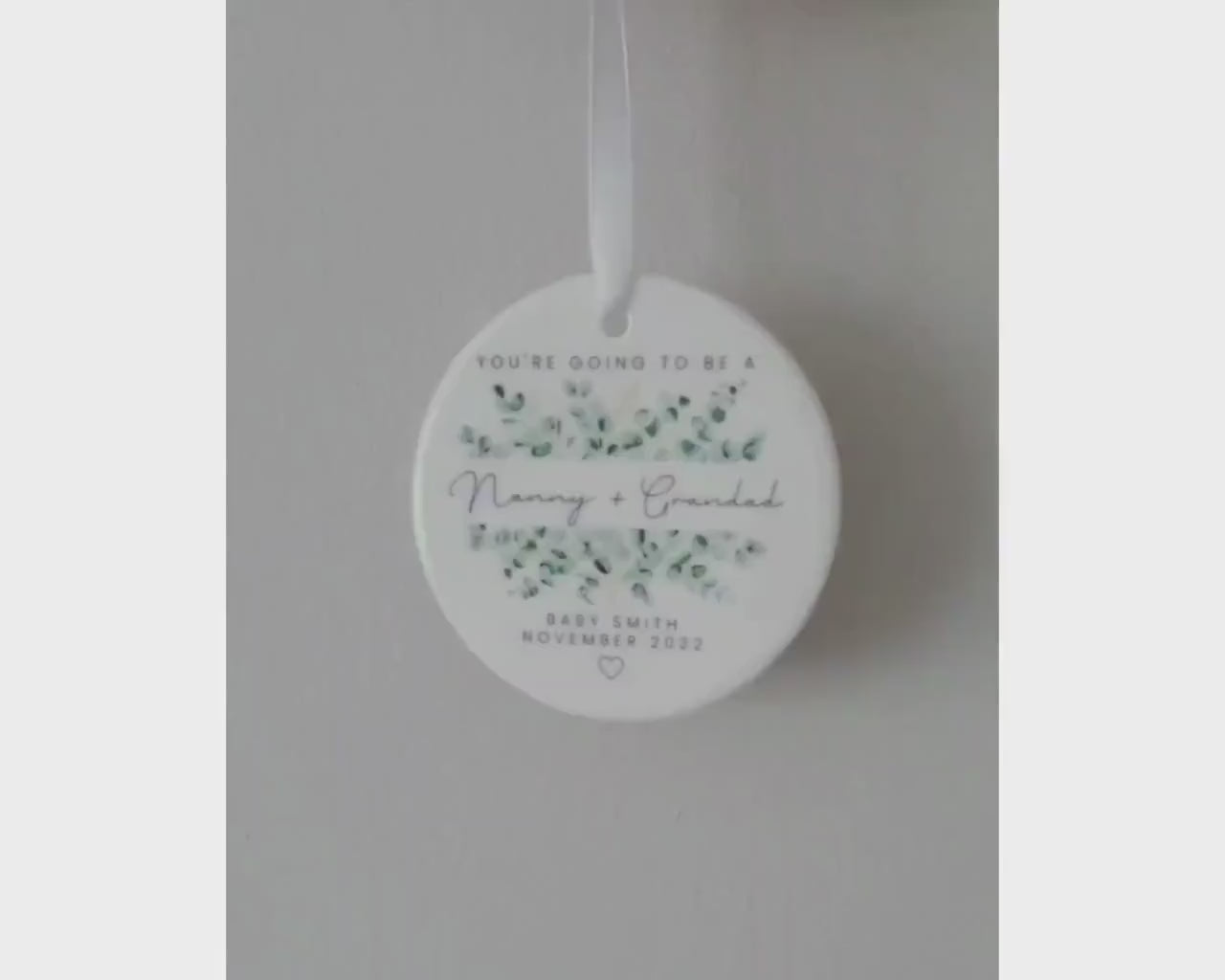 Nanny & Grandad Pregnancy Reveal Ornament Grandparents Announcement Personalised Gift Decoration